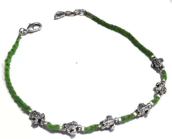 Gurjari Jewellers Stylish women s GREEN Thread Anklet with TORTOISE Cotton Dori Anklet Online