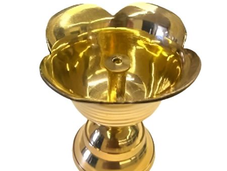 Brass Devdas Diya Oil Puja Lamp For Cheap